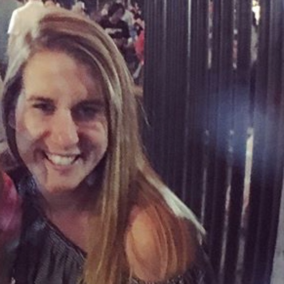 Meet your Posher, Maggie - Picture 1 of 1